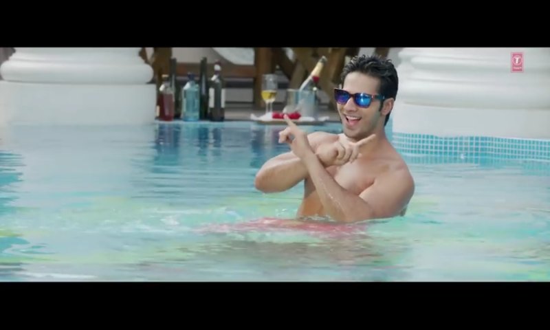 dilwalelovers's tweet photo. @Varun_dvn https://t.co/hqROdjlzpq