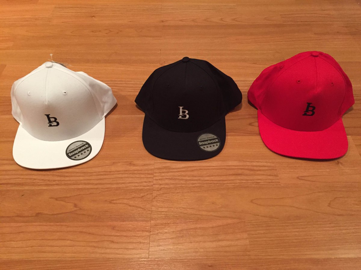 ivorybloc's tweet photo. ONLINE SHOP UP AND RUNNING
Go support our future projects and get some Merch!

https://t.co/Bn10CiZfqW https://t.co/mYPKUh5zqM