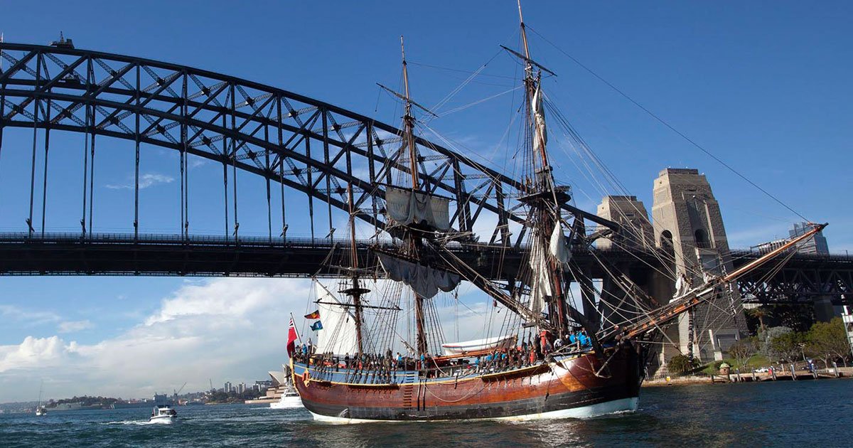 seamuseum_'s tweet image. Celebrate #AustraliaDay on Sydney Harbour aboard our famous @hmbendeavour replica. eventbrite.com.au/e/australia-da…