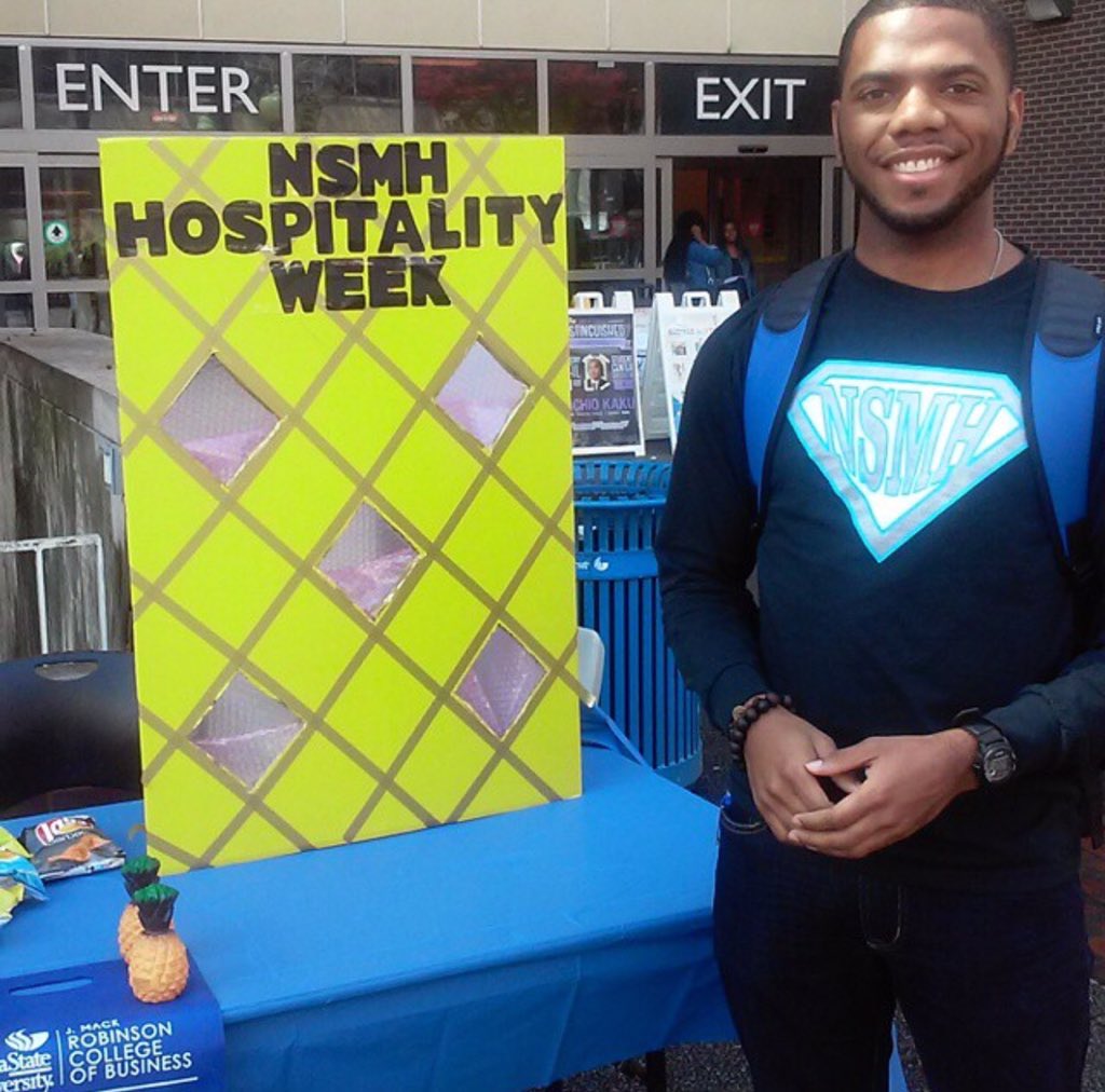 NSMHPar's tweet photo. Day 3 of #21daysofNSMH   Pineapples= international symbol of hospitality #nsmhdiversitymatters https://t.co/OL3nu6IAh4