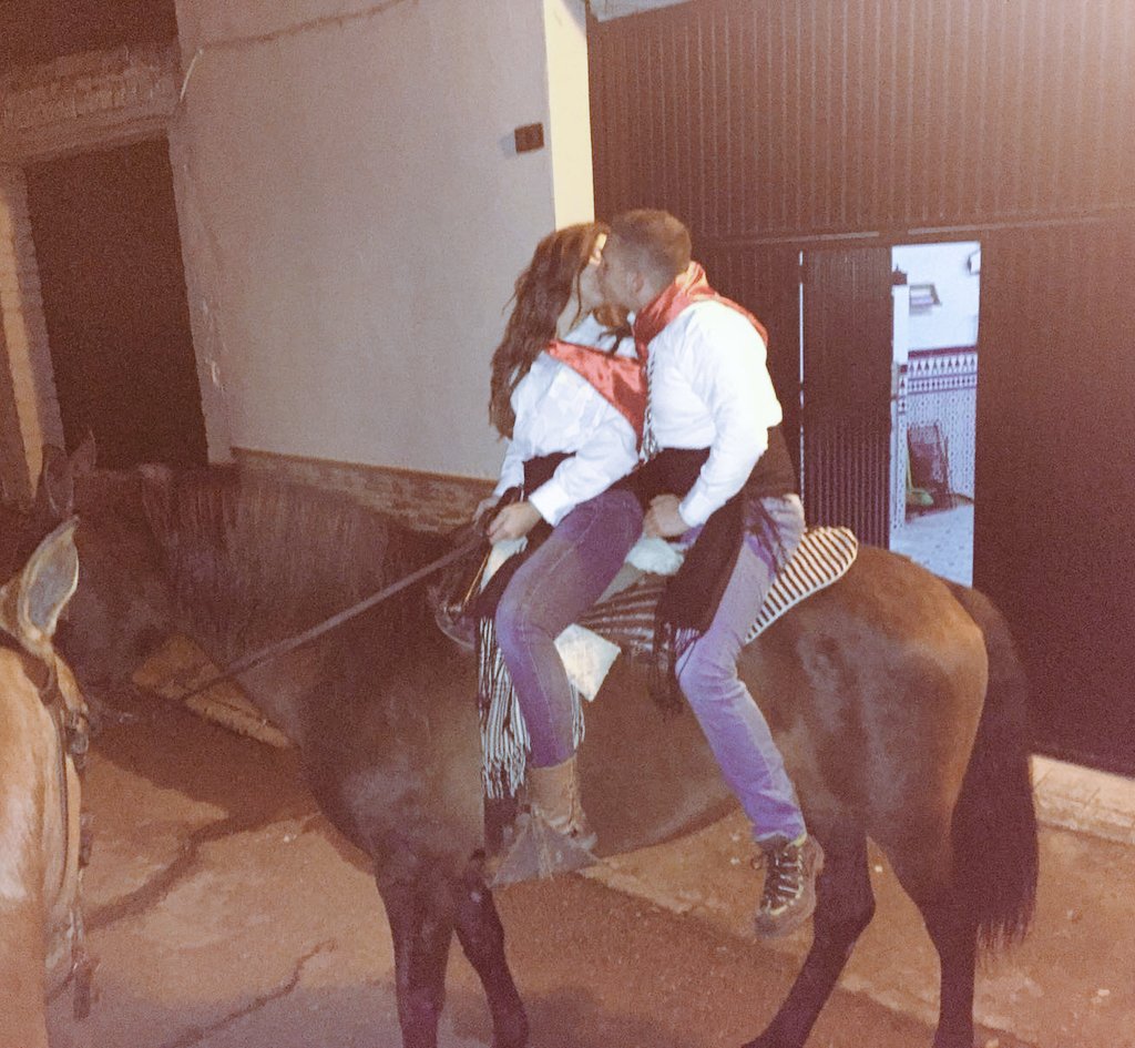 chechusanchez4's tweet photo. San Anton! https://t.co/kb5Uue8SZF