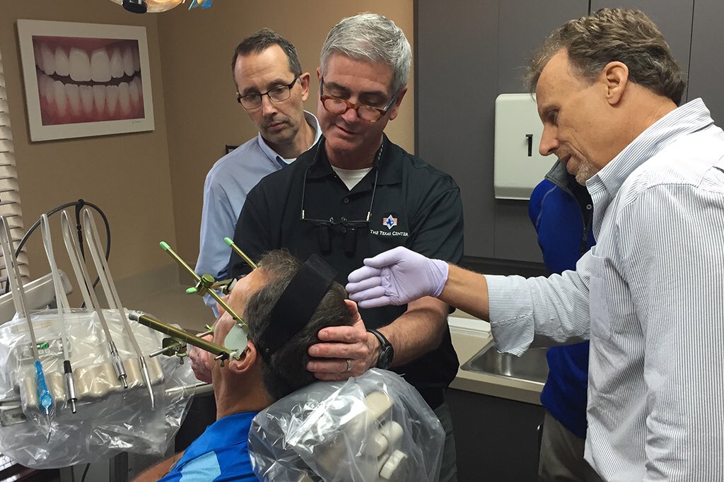 DrKerbsOffice's tweet photo. #DrKerbsOffice #TXCOS #fullmouthrehabilitation #TMDtreatment #constantlylearning #strivingforperfection https://t.co/phGxi6ASOP