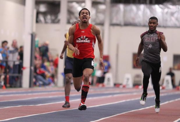 MileSplitDMV's tweet photo. Who was this weekend's biggest winners? Find out here! https://t.co/d4FJ6RNLYA #VATrackNation https://t.co/tja0yB6rOM