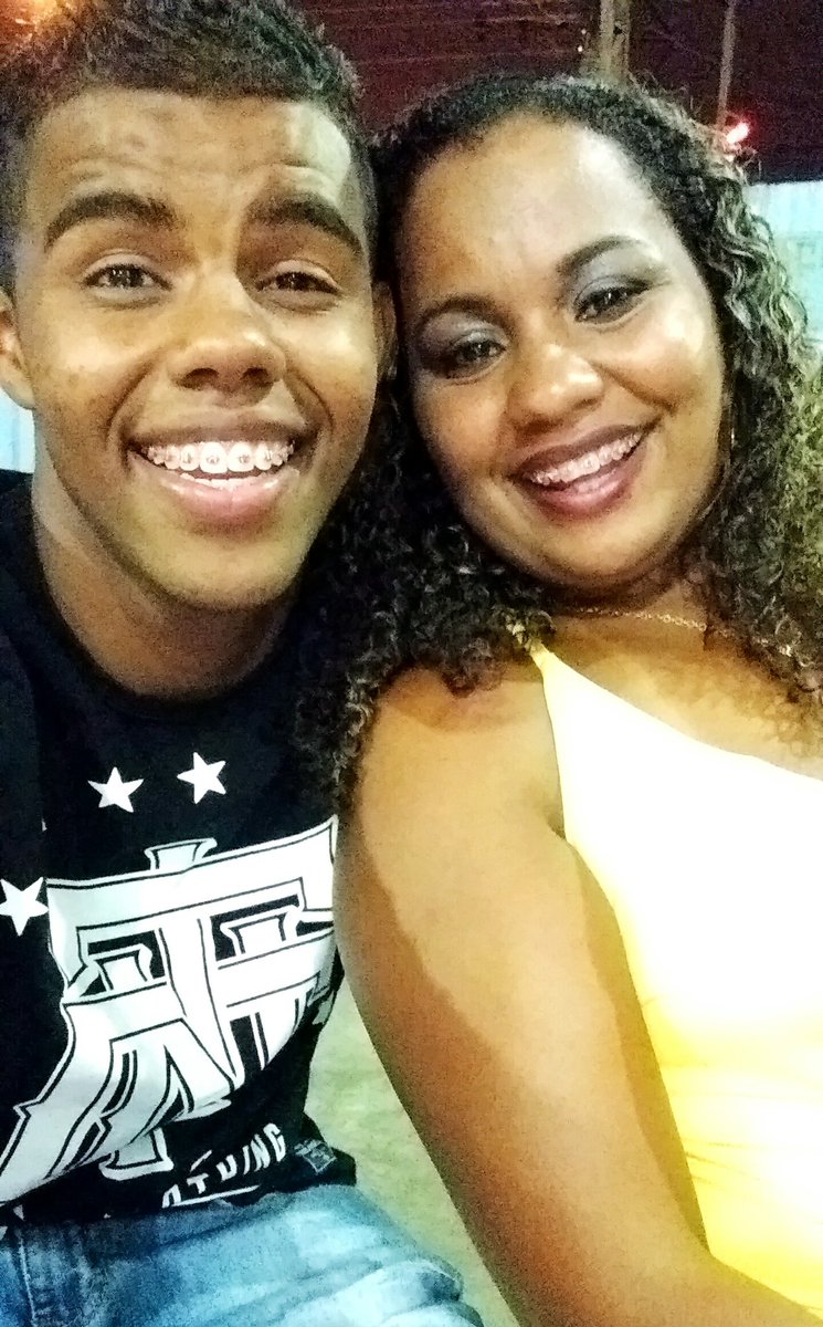 Alaansanntos's tweet photo. Bday da Dudinha ๐๐๐
#Fechamento #Jeeeh ๐ https://t.co/wnvFnHbQik