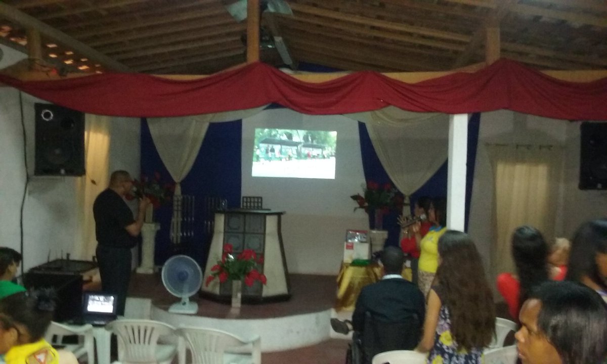 nandopom's tweet photo. Calebe #distritodopoder uma benção @PrC_Augusto @Pr_Jeremias_ @pryurimarques @GilvanFilhoJA https://t.co/bCZXdn86zW