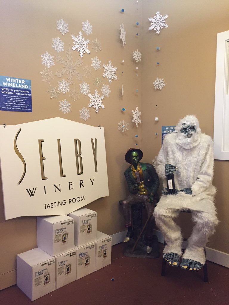 BrittneyHaro's tweet photo. #WINEland2016 #winelanddecor2016 #selbywinery https://t.co/CuS8hTQaFw