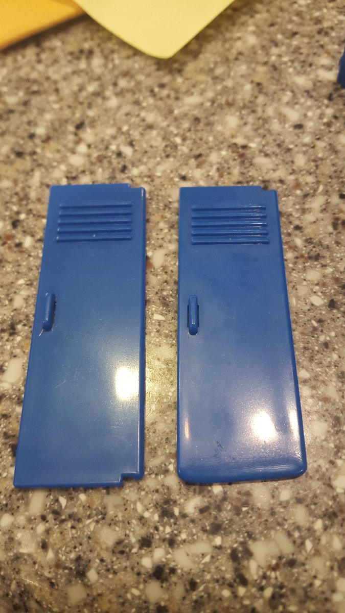 JamesGang_'s tweet image. #thebridgedirect toy company in Boca Raton 🌞TY for sending me a new locker room door ..👀works perfect..