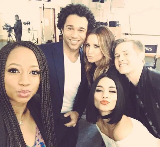 Itspedrito's tweet image. Voces tem ideia do quanto essa selfie é importante?