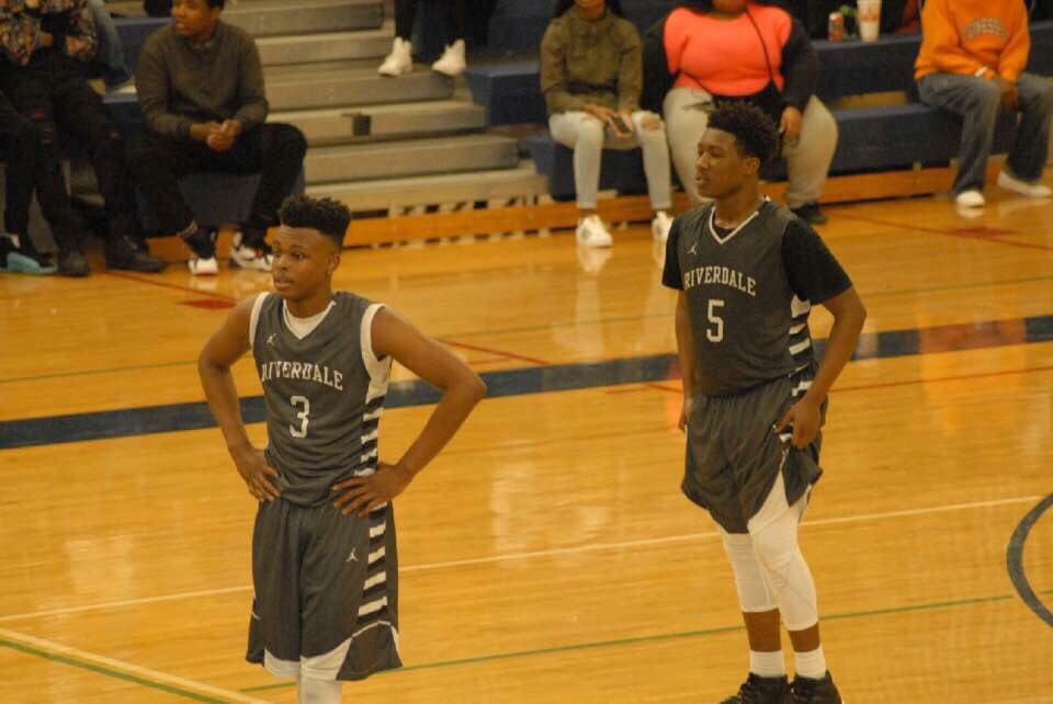 GUniforms's tweet photo. Riverdale High School 🏀 https://t.co/FXezMvzwUG