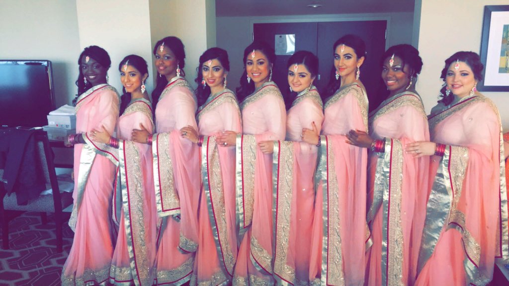 ki_weddings's tweet photo. Goals on goals on goals #HappilyEverMalik #kiweddings #destinationweddings #prashedecor #luxuryevents https://t.co/X52ip67Gco