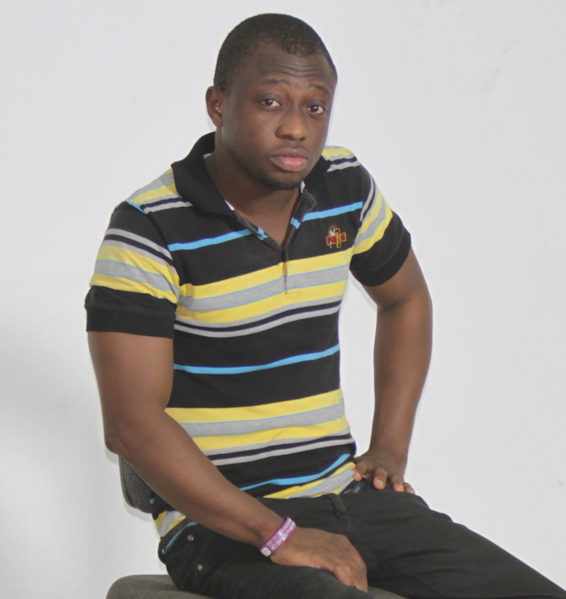Xunleashed_'s tweet photo. @DJTHEOGH #NP @Chriskwabena - #ChristTheOne | #XpressBFS w/ @Chriskwabena | via https://t.co/ss2YNo2PDz https://t.co/kSFnWGldd3