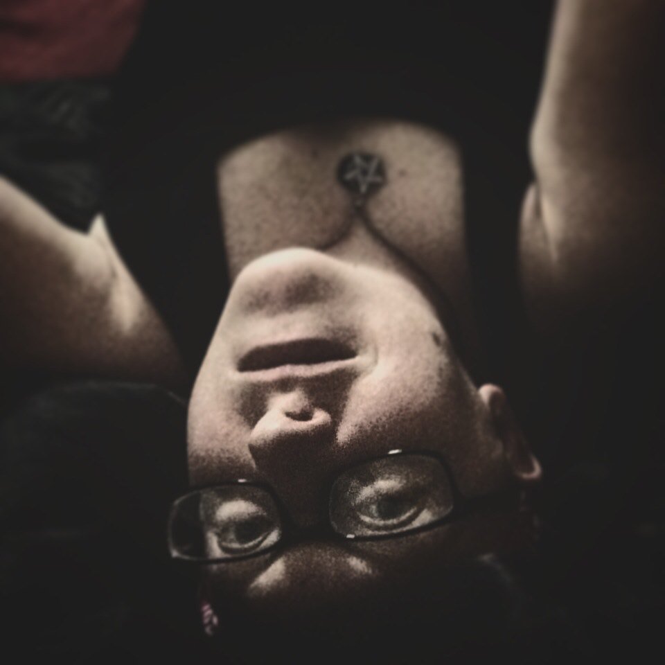 MooseKCR's tweet photo. Been back in #California for a few days now and already here come my wonderfully amazin' boredom #selfies. #lesbian https://t.co/6YQPVGGGLl