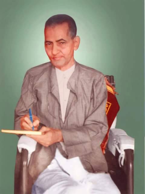 RtnYuvaSena's tweet photo. तमाम जनतेचे श्रद्धास्थान स्वामी स्वरुपानंद यांच्या जयंती निमित्त  प्रणाम आणि विनम्र अभिवादन..@AUThackeray https://t.co/HNUQ1qniX3
