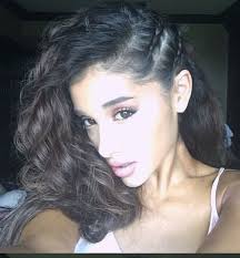 llSELENAII's tweet photo. New fake. Same name. RT? https://t.co/iHIqp3MMNg