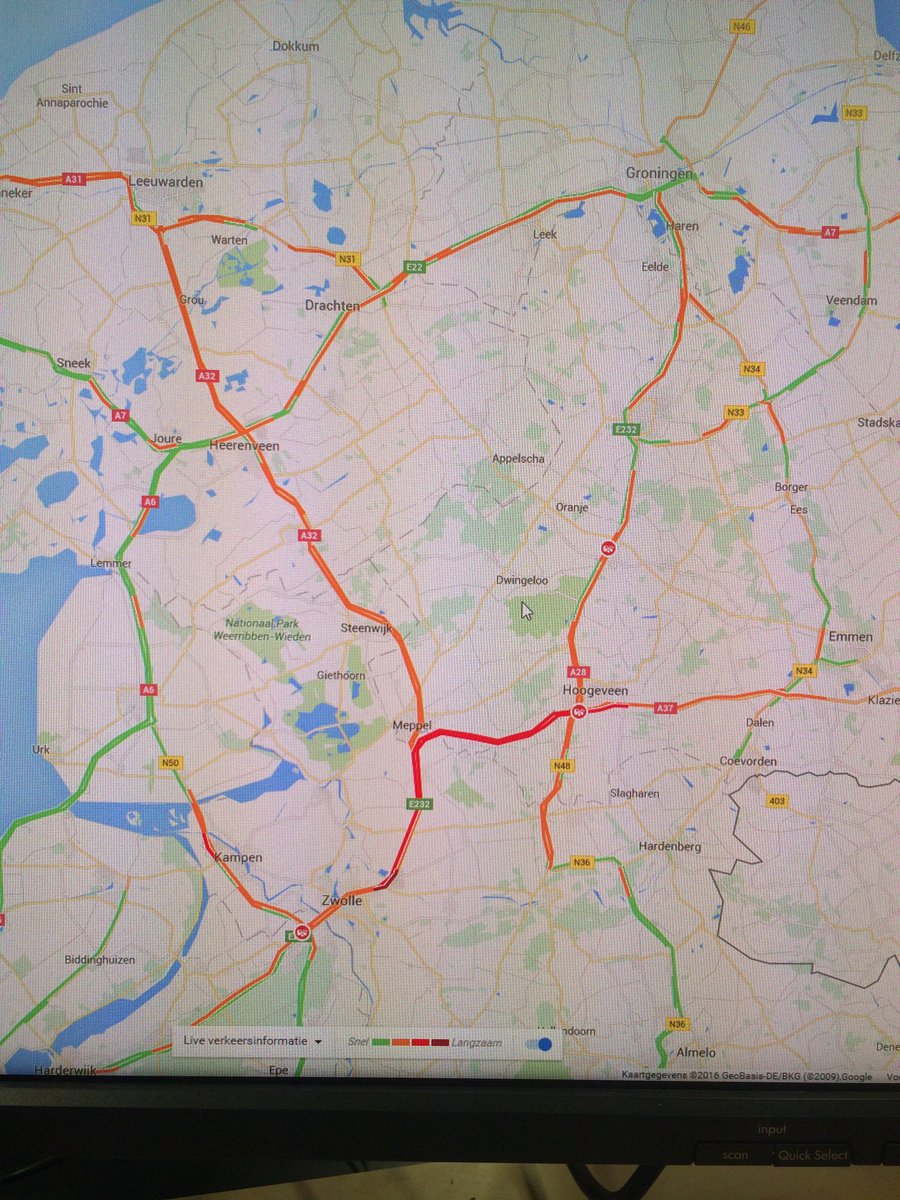 Takelmuts's tweet image. Dit zien we niet vaak. File in het noorden