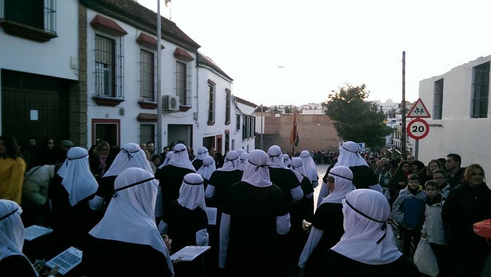 OJE_oficial's tweet photo. La @AMMaestroSousa de @ojejerez en la Cabalgata de los Reyes Magos de Carmona (Sevilla). https://t.co/zLBPQcYUsG