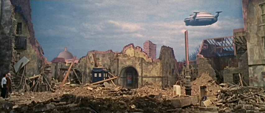 ItsTheDoctor's tweet photo. . @SupermanTweets I feel ya bro. #IStayedOnTwitterTooLong #DoctorWho https://t.co/yd4CWiaLGK