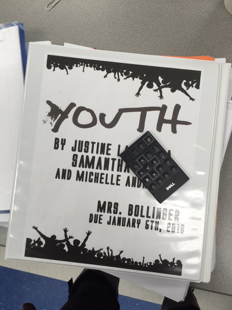 MrsBollingerHHS's tweet photo. Amazing Eng 3 H student-compiled anthologies. #proudteachermoment #wearehowell #eng3h #poetry https://t.co/go7Q5ZT0fI