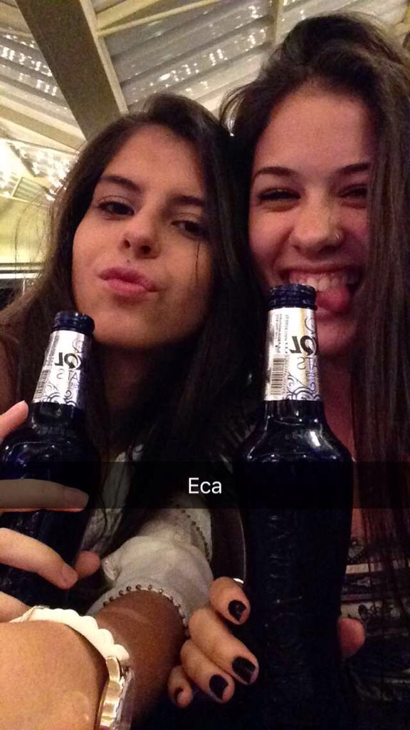 milenalambert_'s tweet photo. Obrigada pela noite meus amo #amomuito #nossoquarto #vaidarcerto ๐๐โ๐พ๏ธ@be_bada @_isahmarques https://t.co/f15U8pBITe