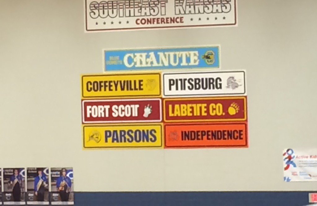 Matt_AKA_Newbus's tweet image. It appears the Chanute HS is in a pilot program to try out a 27th letter for the alphabet -- Double-T. #KeepItAt26