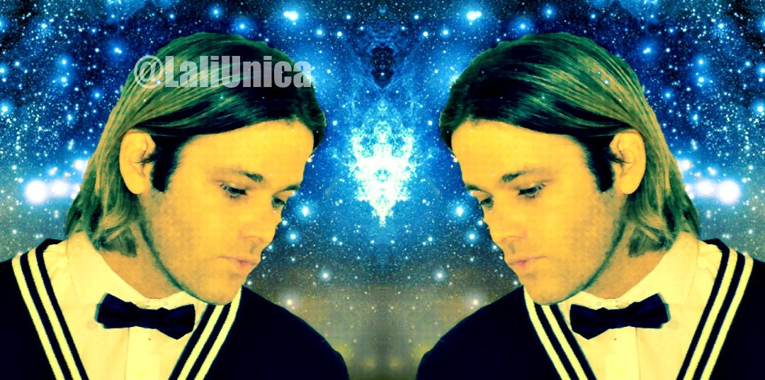 LaliUnica's tweet image. Intentando hacer edicciones...Que les parece #Amadeistas??