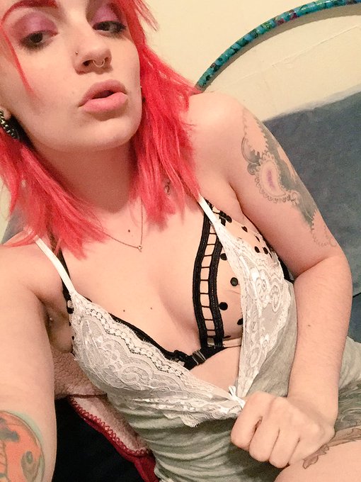 On cam in 30 min @realfreewebcams come play with Pouty! @JPromotes @OcalaTim01 @619foreva @HornyDutchy<a class="tags" target="_blank" title="On Twitter" href="/?out=eyJ0eXAiOiJKV1QiLCJhbGciOiJIUzUxMiJ9.eyJpYXQiOjE3MjU3NDU3NTUsImlzcyI6InR3cG9ybnN0YXJzLmNvbSIsIm5iZiI6MTcyNTc0NTc1NSwiZXhwIjoxNzU3MjgxNzU1LCJyZWRpcmVjdF91cmwiOiJodHRwczovL3R3aXR0ZXIuY29tL3JlYWxmcmVld2ViY2FtcyJ9.y0WGBKO0qfMxZjZy1VTVRcC6THyJsPhB9AfkgjkOSuYsTBeJUBVFpdKs-6UQ-jn7fBO1fhw6Vc-JN5SBANsA3g">@realfreewebcams</a><a href="/tag/tushietuesday"class="tags"><span>#tushietuesday</span></a>