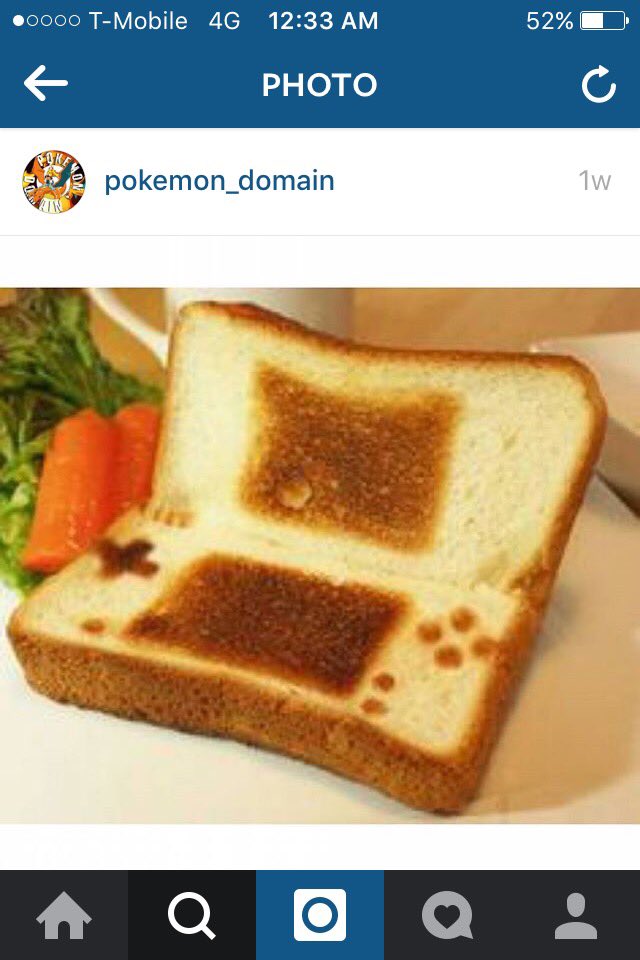 DamarianButler's tweet image. that's what I called biting the sandwich