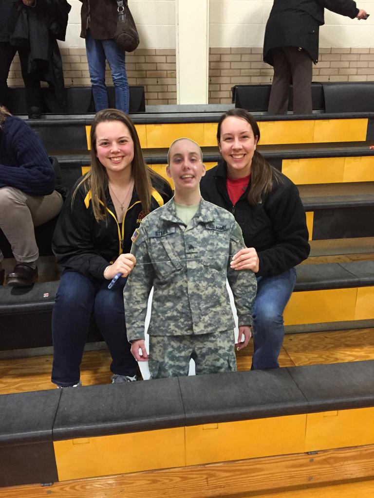 CardboardKelly1's tweet photo. Panther Pride at the girls game #EWHS #PantherPride #PantherPrideNeverDies https://t.co/zKby4oj5DU