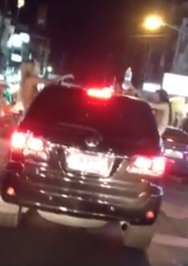 Embedded image permalink