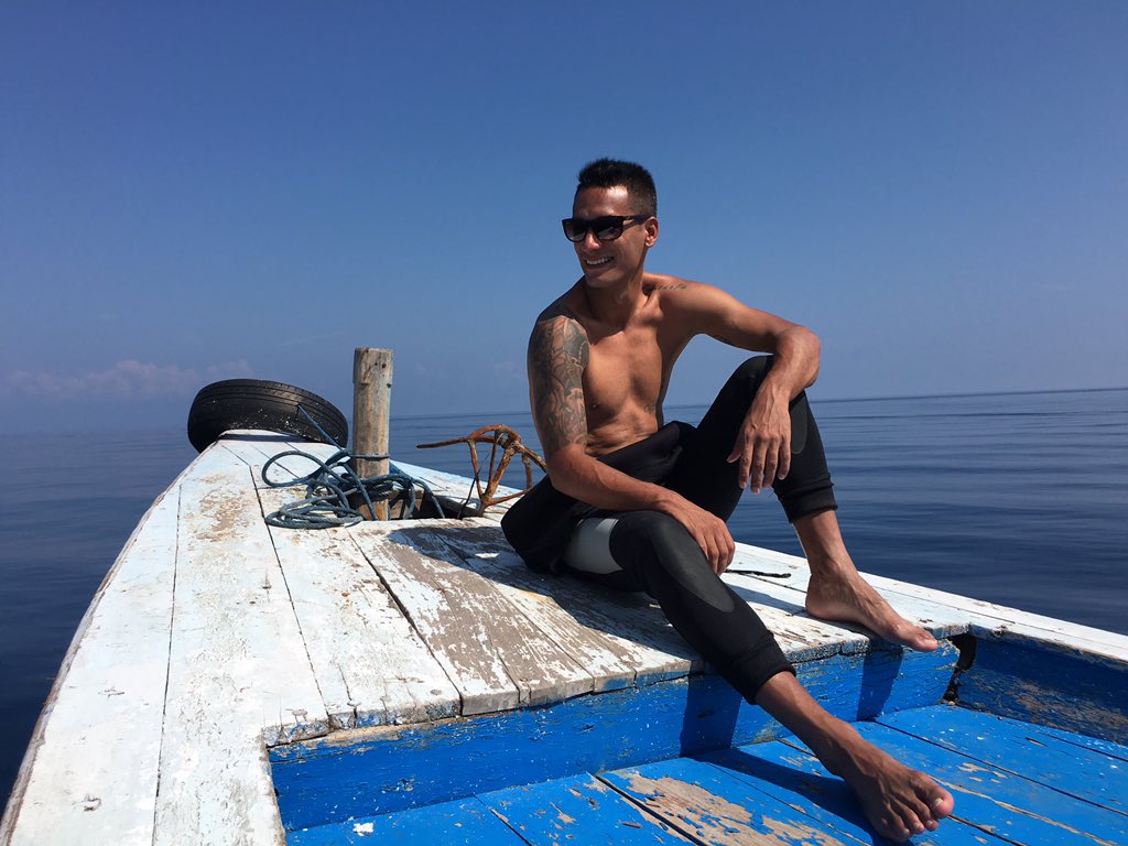 raphaelmaitimo's tweet photo. Exploring the beauty of Indonesia! #RaphaelMaitimo #MacanTimo #Diving #DiscoveryChannel https://t.co/h2r0aXlbc9