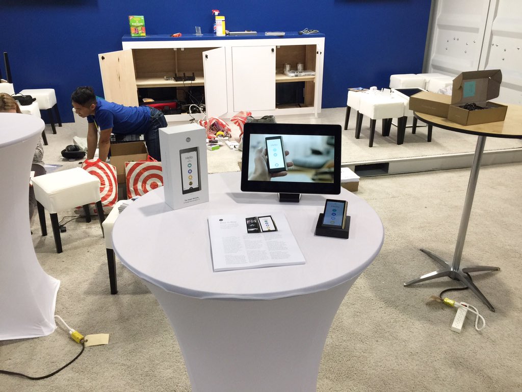 RaySuperRemote's tweet photo. It's all coming together. #superremote #raymakers #CES #CES2016 https://t.co/YTOdrJVoLu