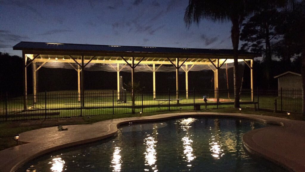 Backyard goals 😍⚾️