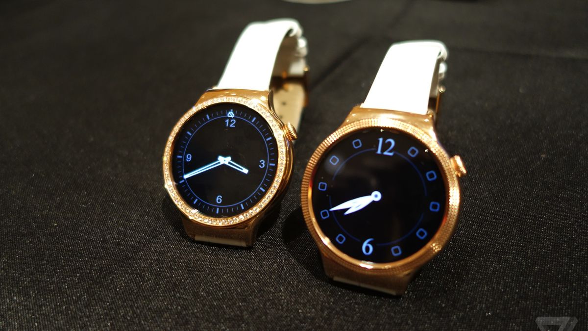 verge's tweet photo. Huawei's new smartwatches are more of the same, but still gorgeous https://t.co/mpN78PAD4r https://t.co/0pnNnD7zqk