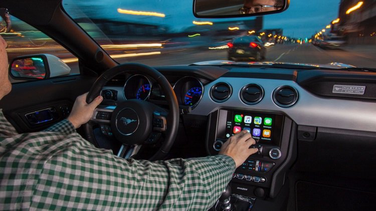 TechFrag's tweet image. #FordSync 3 has Android Auto, Apple CarPlay, 4G LTE Now! techfrag.com/2016/01/04/for…