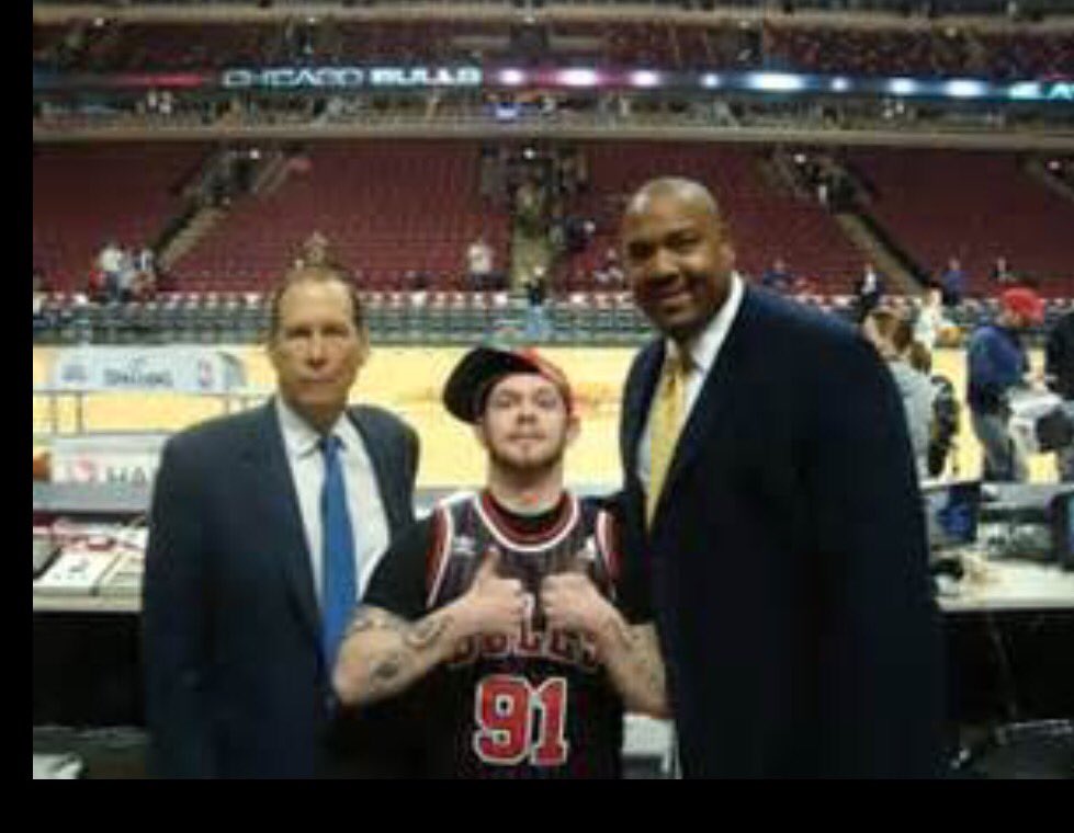 DrFunkensteinz's tweet photo. The Dynamic duo always have time for Bull fans! https://t.co/ZlIOVPXXd6
