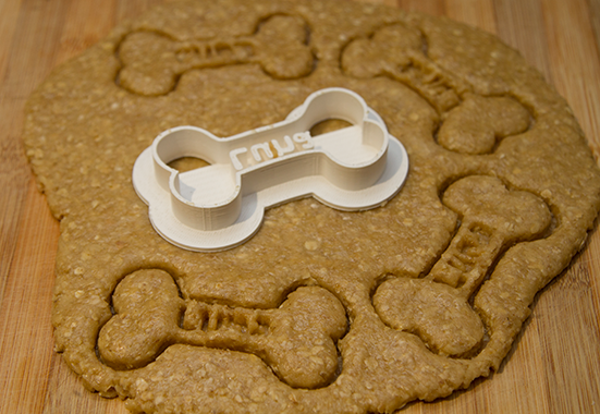 cool3dgifts's tweet photo. Make home-made dog treats with a personalised cookie cutter #3dprinting #woofwoofwednesday https://t.co/17vY8yTDdy https://t.co/hx7IeqZU2e