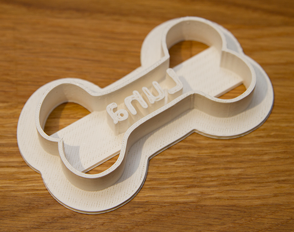 cool3dgifts's tweet photo. Make home-made dog treats with a personalised cookie cutter #3dprinting #woofwoofwednesday https://t.co/17vY8yTDdy https://t.co/hx7IeqZU2e