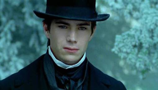 DukeOfLorraine's tweet photo. Bonjour! 

~ New Character, not new to RP
~ Literate 
~ Okay with mature content. 
~ Part of @TeamMargoza 
~ RT? https://t.co/KxRkd3KqEk
