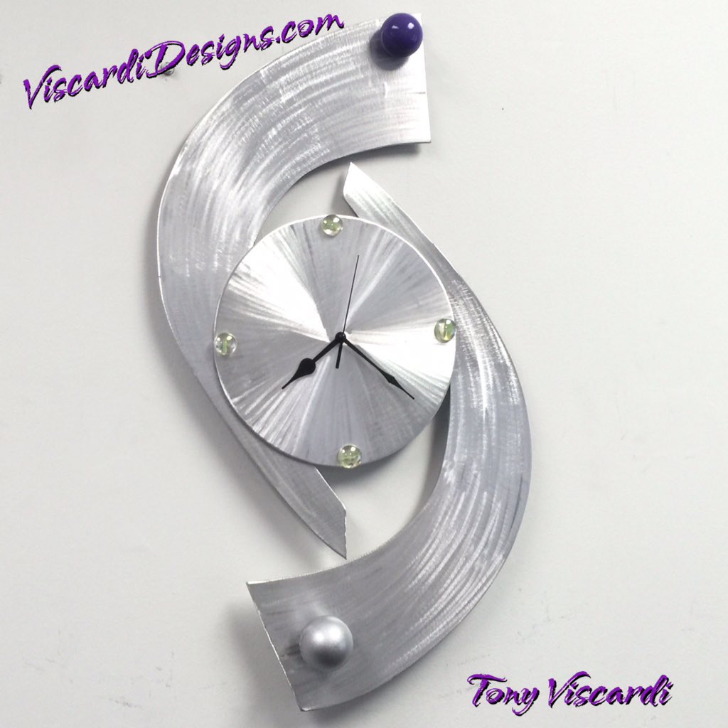 MrTonyViscardi's tweet photo. New clock going to Miami
https://t.co/xb5Fkw5PyI
#clock #clocks #art #abstractclock #contemporaryclock https://t.co/fwNai8Vgam