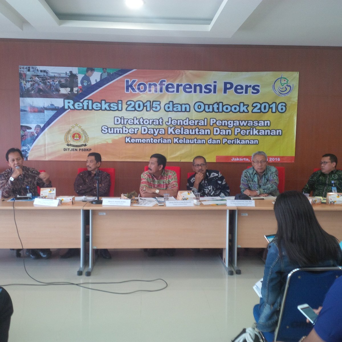 ditjenpsdkp's tweet photo. Konferensi Pers Hasil Kegiatan th2015 dan Rencana th2016 https://t.co/MYnnB4kZjT @KemenKP @asep050158 https://t.co/XXT48Ptk4F