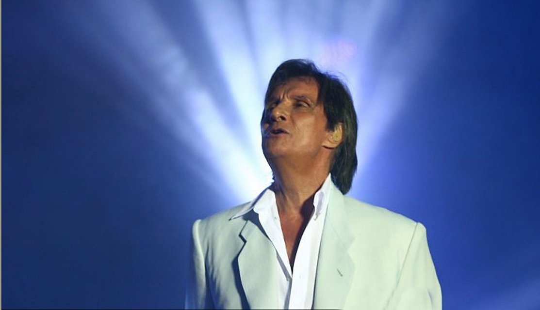 Por isso uma força, me leva a cantar Por isso essa força estranha no ar... Bom dia! (Foto: André Coelho) | Roberto Carlos | Scoopnest Por isso uma força, me leva a cantar Por isso essa força estranha no ar... Bom dia! (Foto: André Coelho) | Roberto Carlos | Scoopnest