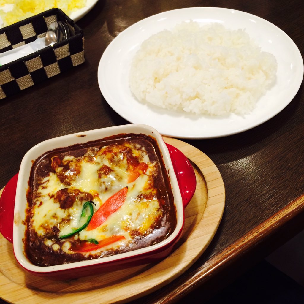 dj_kenboy's tweet photo. スプーン チキンチーズカレー（インディアン） 85点 https://t.co/jCeWma150q