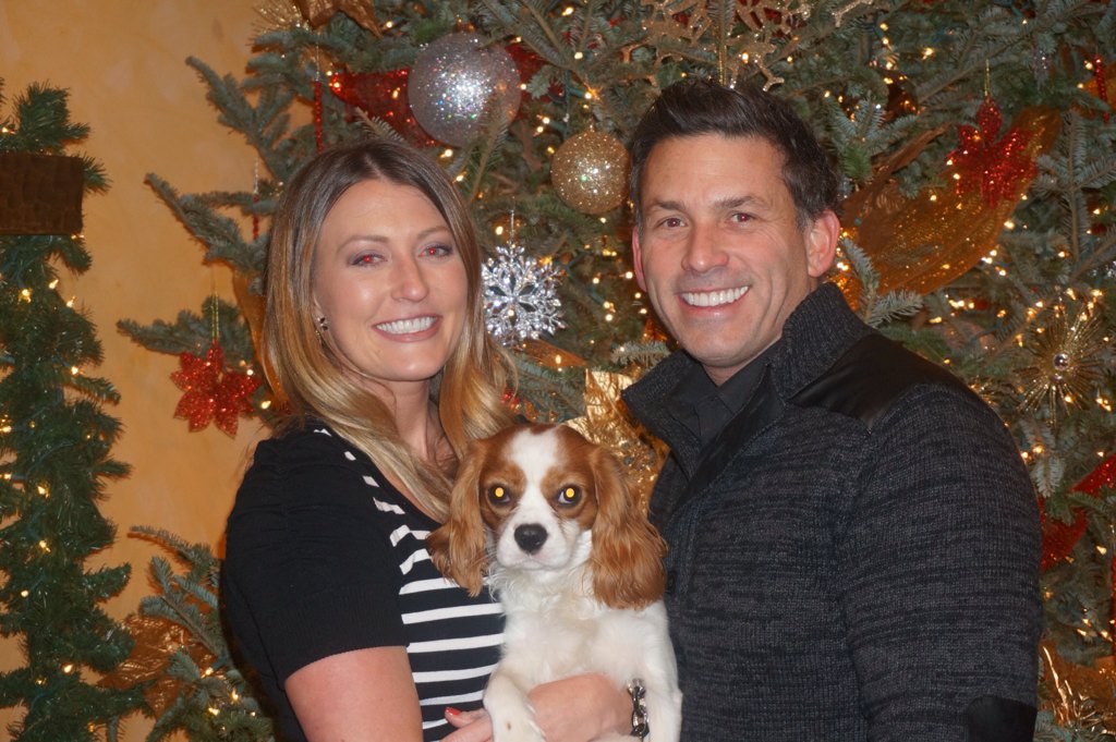 CfrankBrooks's tweet photo. Excited to ring in 2016 at our new home with a beautiful woman @ELizWatts2202 and our cute puppy dog!! https://t.co/tqo8gqiUdR