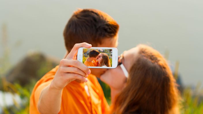 Lonneke Timmersmans van <a href="/smeetsgijbels/">SmeetsGijbels</a> over social media als bewijs tegen partneralimentatie metronieuws.nl/nieuws/binnenl…