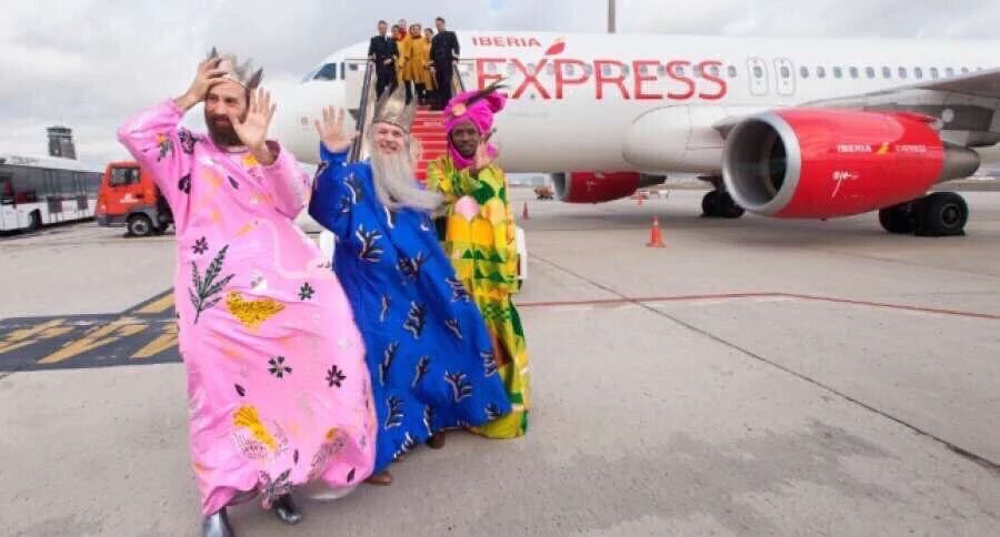 ignacioaguado's tweet photo. Una cosa es querer adaptar las tradiciones a los nuevos tiempos y otra cosa es reírte de ellas. Yo sentí vergüenza https://t.co/ouL6AHfhRU