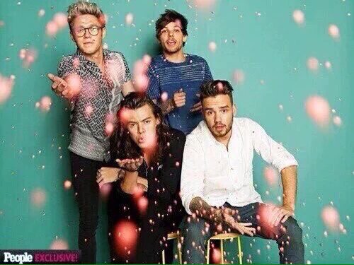 harmful_hanna's tweet photo. От @julia99230 💕
Любимые фото
#1DprojectRU
#MTVStarOf2015 One Direction
#VideoMTV2015 One Direction https://t.co/YvZ9EpHMrU