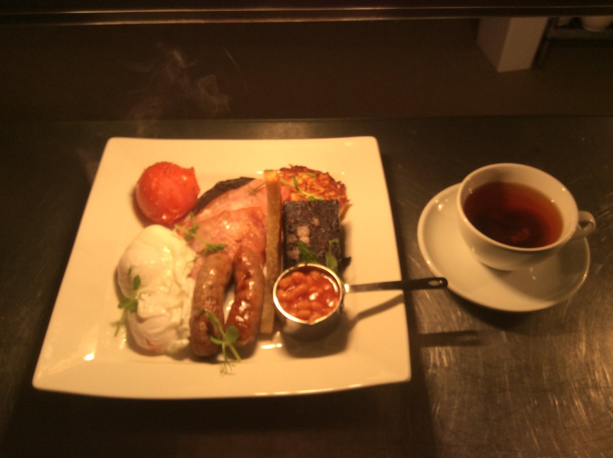 Croft1825's tweet photo. feeling hungry? why not come and try our full breakfast only @CroftHotel @WhatsOnDarlo #whatdiet for only £10 PP https://t.co/JzYJhaOagC