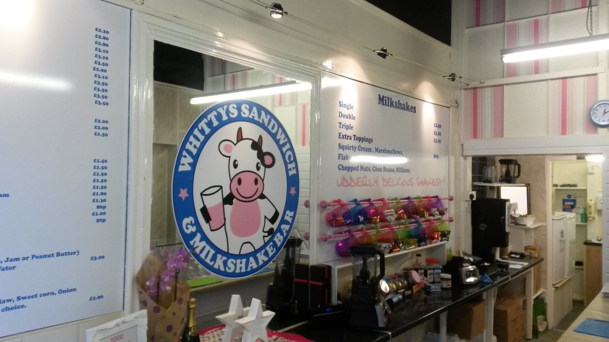 ishopinwales tweet media