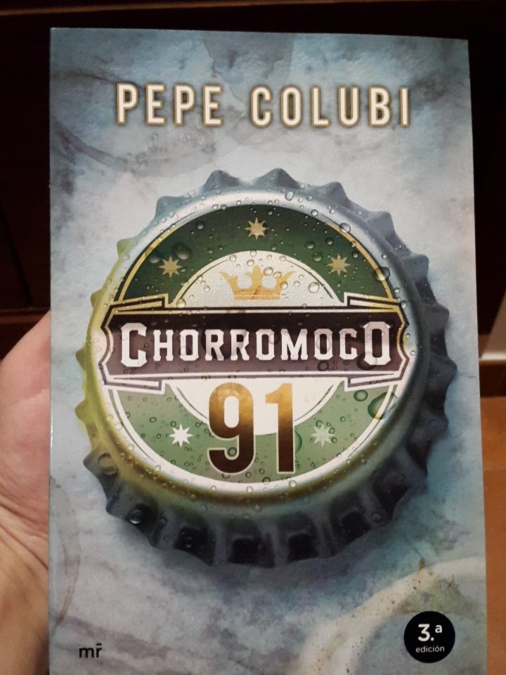 javimaderobevia's tweet photo. Los Reyes Magos me han traído un poquito de @pepecolubi, aunque me costó escribir en la carta #Chorromoco https://t.co/bro6oJjHQK