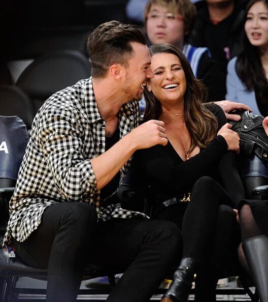 LOOK HOW ADORABLE AND CUTE THEY ARE, THIS MAKES ME SO HAPPY